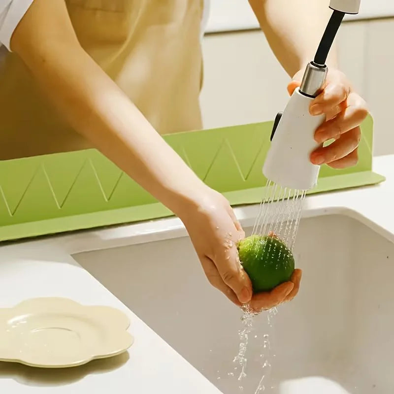 Large Size Silicone Sink Splash Guard Set |  Non-Slip Water Barrier with Strong Suction Cups for Kitchen & Bathroom Use - Livine Store